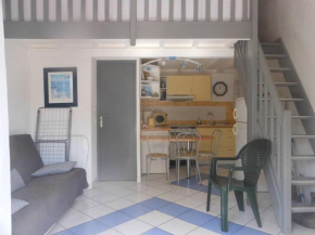 STUDIO MEZ 25M2 + TERRASSE 6m2 REF 4014